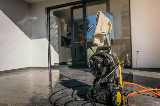 Best Oil Spill Cleanup  in Bay Shore, NY